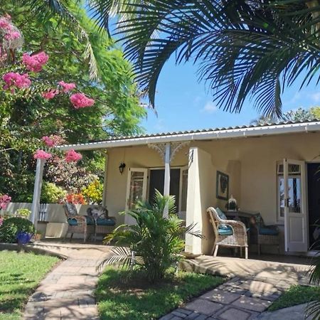 Hotel Eight Palms à Port Edward Extérieur photo