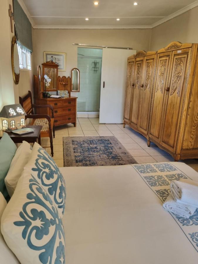 Hotel Eight Palms à Port Edward Extérieur photo